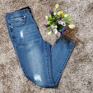 Distressed Skinny Jeans